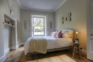 _gorgeous Lawn House 46.jpg